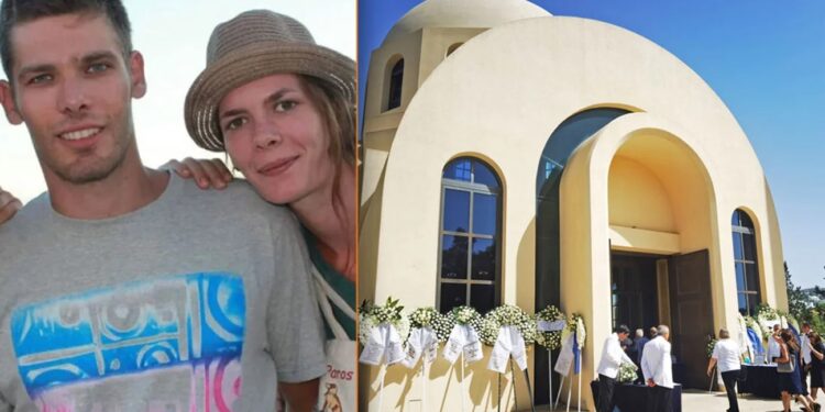 Σπαραγμός στο τελευταίο αντίο στα αδέλφια Μανδαλιού που σκοτώθηκaν στη Λιβύη – Παρούσα η Πρόεδρος της Δημοκρατίας