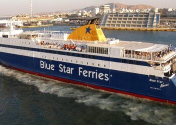 Νάξος: Το «Blue Star Naxos» έχασε την άγκυρα ενώ ταξίδευε για Πάρο