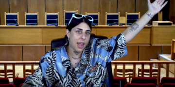 Alldaynews.gr «Βγάζω τα τριπλά από σένα χωρίς να ξεφτιλίζομαι και να εκδίδομαι»: Άγρια επίθεση Super Κικής σε Ζήνα Κουτσελίνη – Γιώργο Λιάγκα (video)