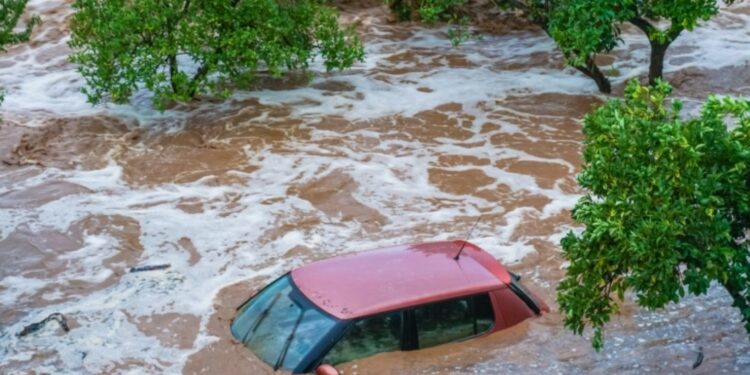 Alldaynews.gr ΕΚΤΑΚΤΟ-Καταιγίδα Daniel: Νεκρός ο γνωστός επιχειρηματίας Δημήτρης Χρήστου-Γέμιζε νερό και έπεσε στη θάλασσα