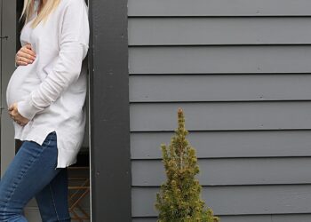 Με πέταξαν έγκυο στο δρόμο αλλά έφτιαξα μια οικογένεια γεμάτη αγάπη