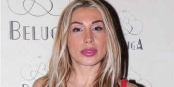 Μαρία Καρλάκη: «Δεν είμαστε μαζί με τον πατέρα του παιδιού μου, δεν ξέρω που είναι»