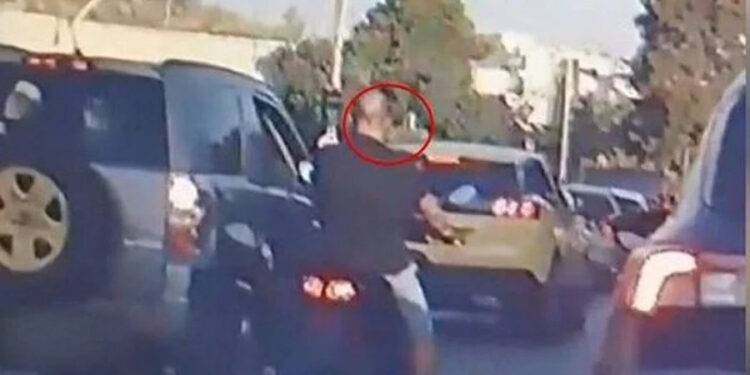 Αθήνα: Βίντεο ντοκουμέντο από την σκληρή επίθεση τσαντάκηδων εις βάρος νεαρής