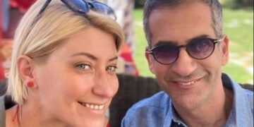 Πρωτοσέλιδο ”Βόμβα”-Έγκυος στο δεύτερο παιδί η Σία Κοσιώνη;[Φωτογραφία]