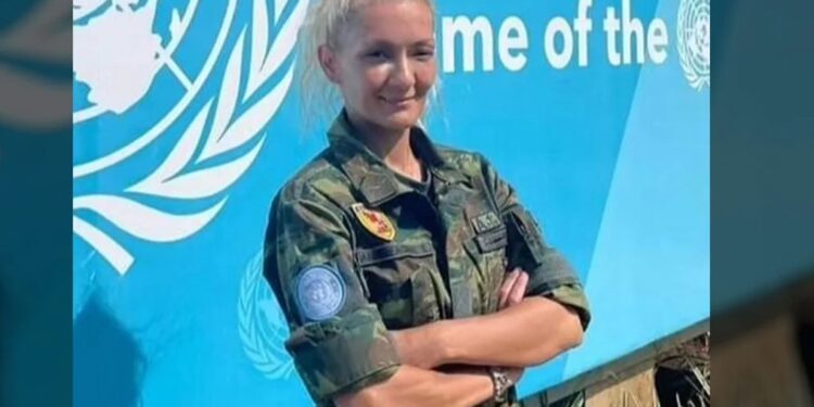 Alldaynews.gr Τραγωδία στη Λιβύη: Φρεσκοπαντρεμένη η 40χρονη σμηναγός Εύη Ανδρεαδάκη που σκοτώθηκε στο δυστύχημα-Τραγική φιγούρα ο σύζυγός της