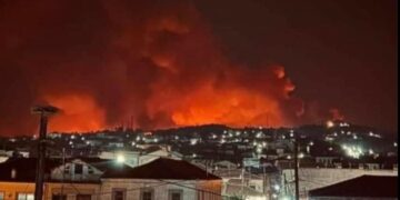 Alldaynews.gr Μάχη για 14η ημέρα στον Έβρο: Περικυκλωμένο από τις φλόγες το Σουφλί – Δραματικές ώρες