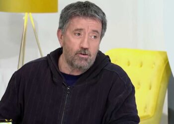 Ο Σπύρος Παπαδόπουλος αποκάλυψε τον λόγο που ζητούσε χρήματα για να πάει σε εκπομπές: «Η Όλγα Τρέμη είχε μαζέψει 1 εκατ. δρχ» (video)