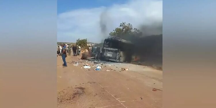 Alldaynews.gr Πέντε οι νεκροί Έλληνες στη Λιβύη – Επέστρεψε στην Ελλάδα το C-130 με τους 13 τραυματίες (video)