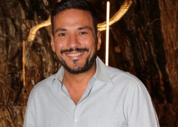 Κώστας Τσουρός