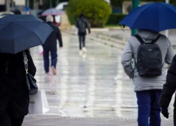 Έρχεται Κακοκαιρία: Βροχές, καταιγίδες, χαλάζι και πτώση της θερμοκρασίας