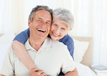 Μακροζωία: Ο σίγουρος τρόπος που διπλασιάζει τις πιθανότητες να «πατήσετε» τα 90