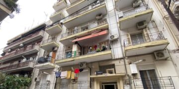 Alldaynews.gr Ηλεκτροπληξία δείχνουν τα πρώτα στοιχεία για το θάνατο της 24χρονης – Έκανε μπάνιο με ανοιχτό το θερμοσίφωνα