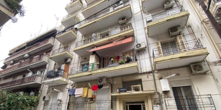 Alldaynews.gr Ηλεκτροπληξία δείχνουν τα πρώτα στοιχεία για το θάνατο της 24χρονης – Έκανε μπάνιο με ανοιχτό το θερμοσίφωνα