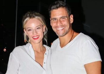 Alldaynews.gr Δημήτρης Ουγγαρέζος: «Η μητέρα μου έφυγε από τη ζωή νομίζοντας ότι παντρεύομαι με την Ιλένια Ουίλιαμς»