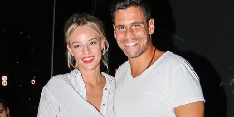 Δημήτρης Ουγγαρέζος: «Η μητέρα μου έφυγε από τη ζωή νομίζοντας ότι παντρεύομαι με την Ιλένια Ουίλιαμς»