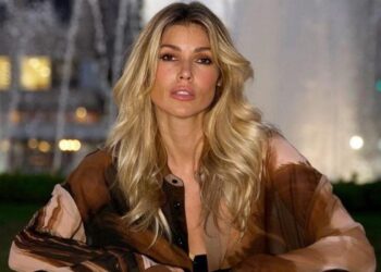 Η Βάσια Κωσταρά δείχνει το σημάδι της επέμβασης και οι followers είπαν όλα όσα σκεφτήκαμε