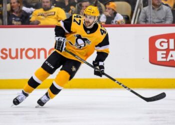 Τραγωδία στη Βρετανία: Παγοπέδιλο έκοψε τον λαιμό σε αθλητή του χόκεϊ – Σε σοκ 8.000 θεατές