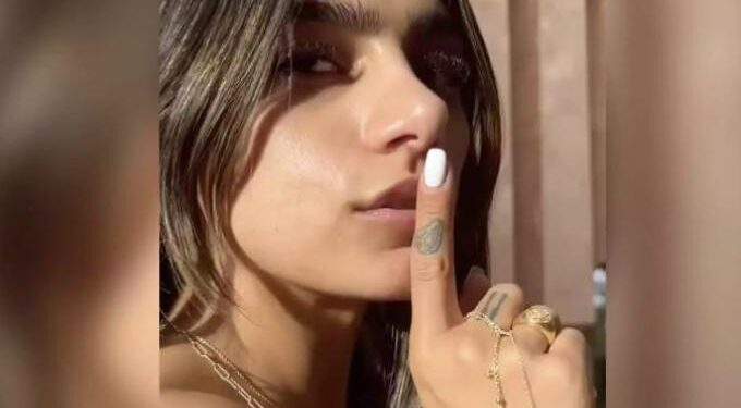 Το Playboy απέλυσε τη Mia Khalifa μετά τα σχόλιά της για την επίθεση της Χαμάς στο Ισραήλ