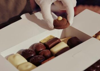 Δεν τον ένοιαζαν τα λεφτά: Ο Έλληνας που έφτιαξε τα πιο διάσημα σοκολατάκια στον κόσμο που δεν αντιγράφονται