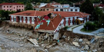 Alldaynews.gr Μεγάλο συλλαλητήριο στην Καρδίτσα: «Ζητάμε τις ζωές μας πίσω»