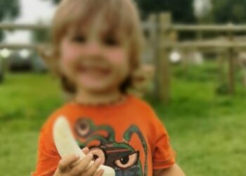 2χρονος πήγε στα επείγοντα λόγω γρίπης και του αφαίρεσαν όγκο απο τον εγκέφαλο!