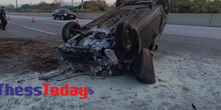 Τραγωδία στη Θεσσαλονίκη: Νεκρός σε τροχαίο 28χρονος – Στο νοσοκομείο δύο άτομα[video]