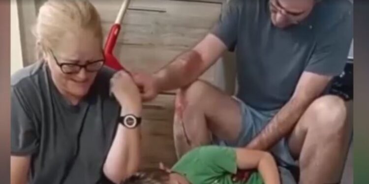 Ισραήλ – Ντοκουμέντο: «Δεν έχω την πολυτέλεια να χάσω κι’ άλλον» λέει μητέρα που προσπαθεί να σώσει τα παιδιά της – Πενθεί τη 18χρονη κόρη της