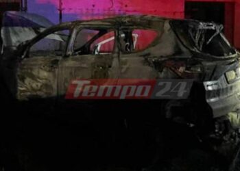 “Βροχή” πυροβολισμών μεταξύ αστυνομικών και κακοποιών στο Αίγιο! Επιχείρησαν να ανατινάξουν ΑΤΜ, βρέθηκε καμένο ΙΧ[photos]