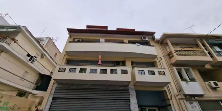 Alldaynews.gr Θεσσαλονίκη: «Τη σκότωσα επειδή έπασχε από σκλήρυνση κατά πλάκας και υπέφερε»–Την eπνιξε την κόρη του με τα ίδια του τα χέρια