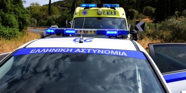 Alldaynews.gr Αδιανόητο συμβάν στην Εύβοια: Κυνήγησε τον άνδρα της με σπαθί λόγω… φαγητού