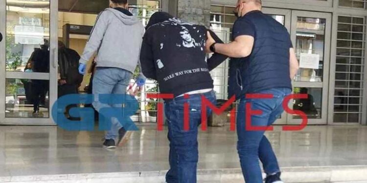 Alldaynews.gr Έγκλημα στη Θεσσαλονίκη: «Σκότωσa, τεμaχισa και έκaψα τη φίλη μου» – Ισόβια ξανά στον 41χρονο που ομολόγησε