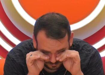 Fame Story – Κατέρρευσε ο Δημήτρης: «Όταν πέθανε ο αδελφός μου, ο μπαμπάς εξαφανίστηκε από τη ζωή μας»