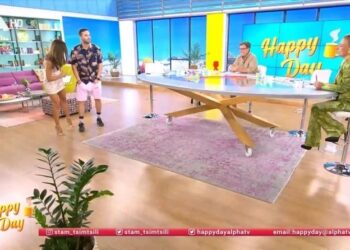 Alldaynews.gr Χαμός με την φουσκωμένη τσέπη του Φραγκολιά: «Ελπίζω να φοράς από μέσα, μην αερίζεις» (video)