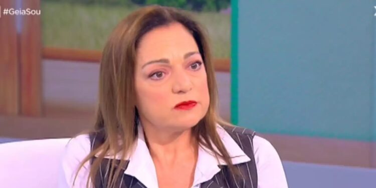 Alldaynews.gr Ελένη Καρακάση: «Ένας άντρας μου ήρθε μικρότερος και τον παντρεύτηκα, τον ξεζούμισα»