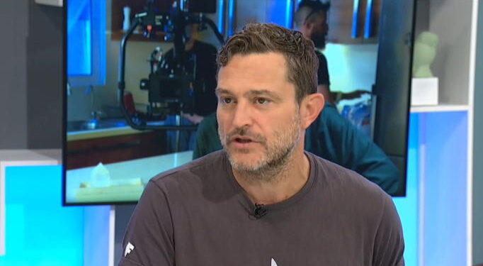 “Ήμουν ολόγυμνος, η Παπουτσή έβλεπε μπροστά και η Μανίσαλη μου είπε… μπράβο αγόρι μου”