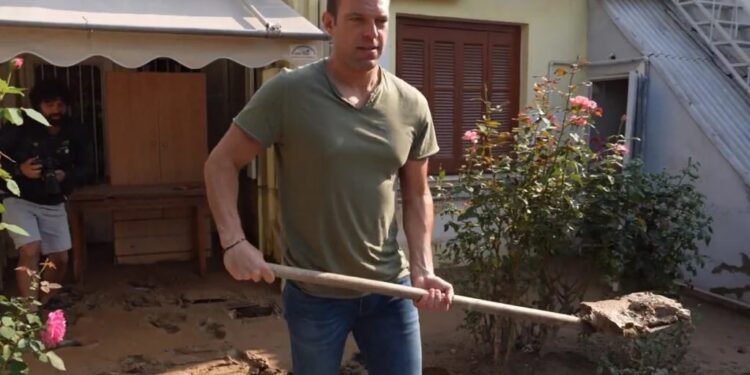 Άγιος Παντελεήμονας: «Έριξε στον μπαμπά και ερχόταν σε εμάς τα παιδιά», αναφέρει η κόρη του 50χρονου θύματος