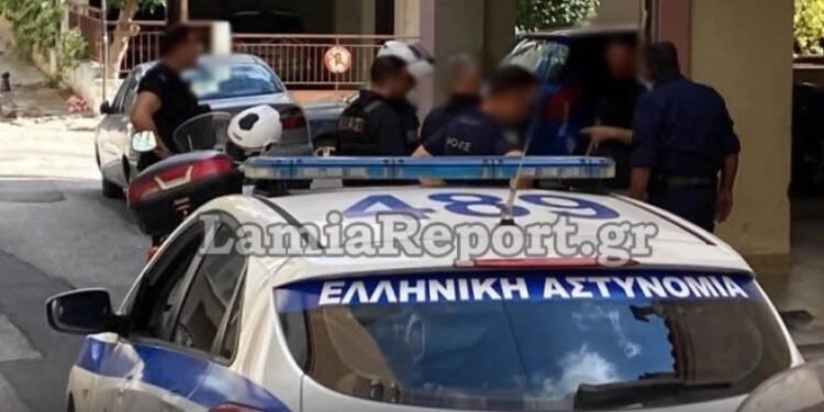 Alldaynews.gr Γονείς πλάκωσαν στο ξύλο μαθητές που είχαν επιτεθεί στα παιδιά τους