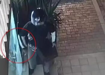 Ληστής έκλεψε χρήματα από φούρνο στην Δάφνη και τον χτύπησε ο ιδιοκτήτης με φτυάρι