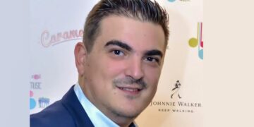 Αντώνης Μαγγλάρης