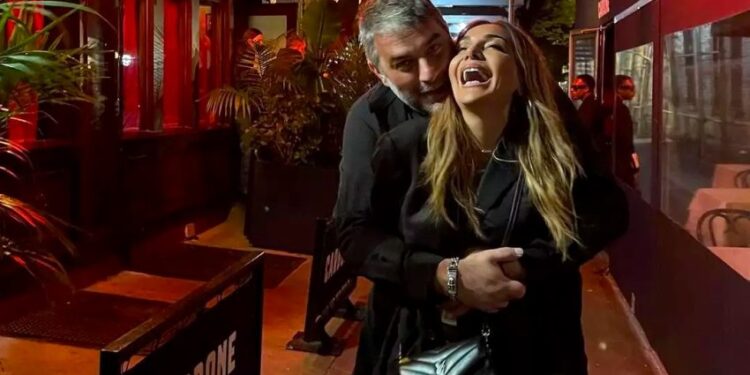 Alldaynews.gr Έγινε το χατίρι τους: Εκεί θα παντρευτούν Μπισμπίκης – Βανδή με κουμπάρο.. έκπληξη! (φωτο, video)