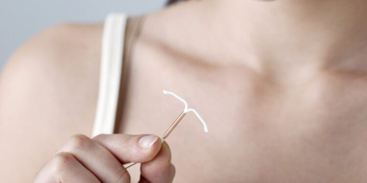 Εξαναγκαστική αντισύλληψη: Έβαλαν σπιράλ σε 4.500 γυναίκες παρά τη θέλησή τους – Κάποιες το έμαθαν τυχαία