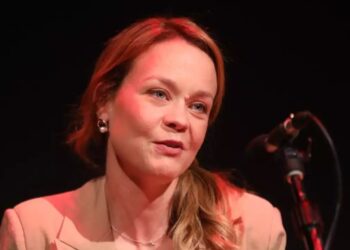 Λένα Παπαληγούρα