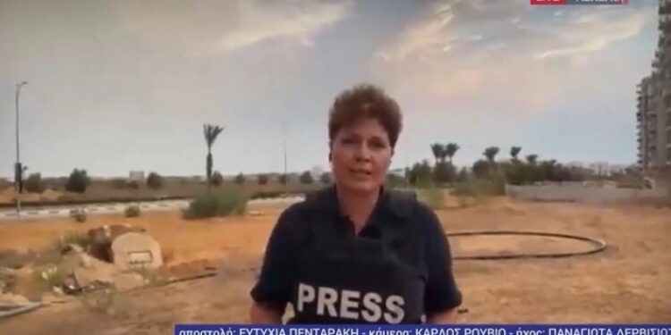 Alldaynews.gr Αλμπέρτο Εσκενάζη: «Δεν είμαι εγώ, ούτε αυτός είμαι εγώ, είναι προ Χριστού» – Γκρεμίστηκε το πλατό από το επικό λάθος