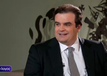 Πιερρακάκης: Πριν τα Χριστούγεννα η παρέμβαση για τα ιδιωτικά πανεπιστήμια – Ξεκινά το online φροντιστήριο (video)