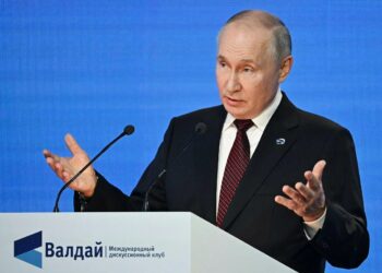 Πούτιν: «Δεν ξεκίνησε η Ρωσία τον πόλεμο στην Ουκρανία»