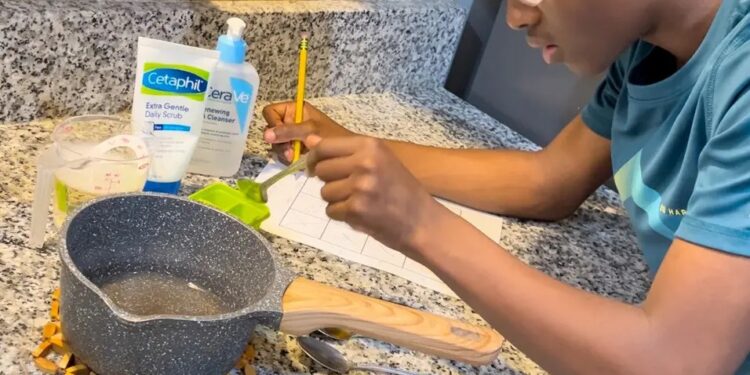 Alldaynews.gr Μαθητής 14 ετών δημιούργησε σαπούνι για τη θεραπεία του καρκίνου του δέρματος