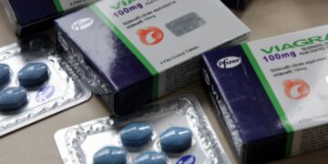 Alldaynews.gr Την ”Πάτησε” ο καημένος! Πήρε Viagra και δείτε τι έπαθε μετά απο λίγες ώρες!!