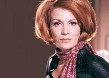 Θρήνος στην ελληνική showbiz: Πέθανε η Μαίρη Χρονοπούλου