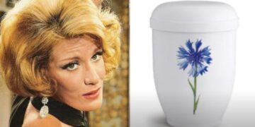 Alldaynews.gr Μαίρη Χρονοπούλου: Που Βρίσκεται η τέφρα της και ποιος κοιμήθηκε μαζί με την τεφροδόχο εχτές