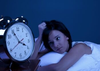 Αλλαγή ώρας την Κυριακή: Πότε γυρίζουμε τα ρολόγια μας μια ώρα πίσω